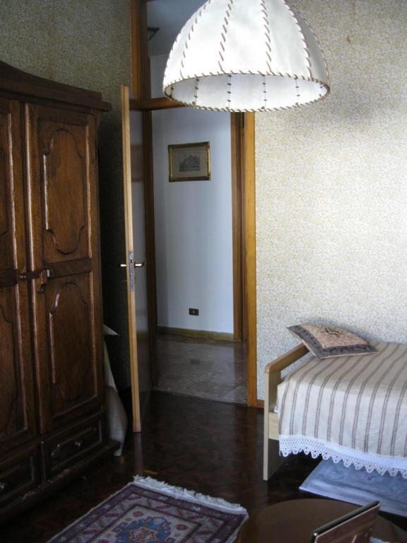 La Casa Dei Pini Bed & Breakfast Malnate Eksteriør bilde