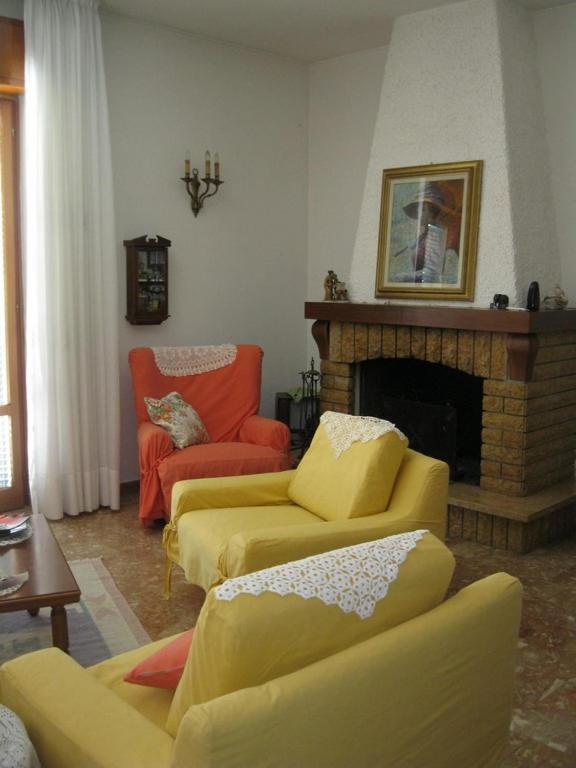 La Casa Dei Pini Bed & Breakfast Malnate Eksteriør bilde